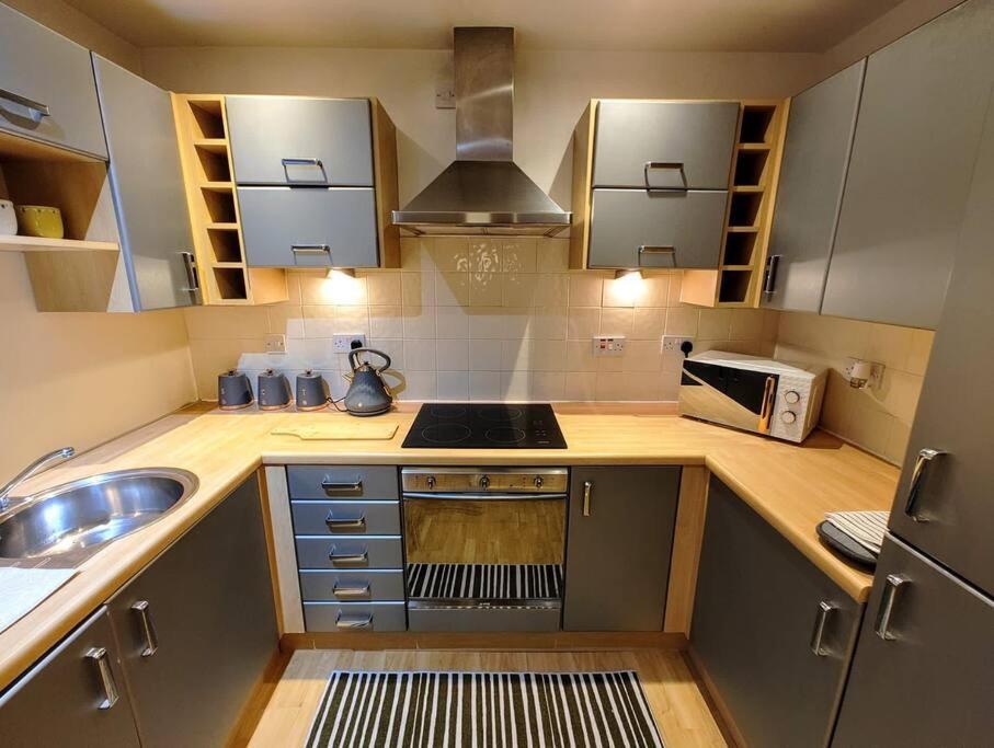 נאנטוויץ' Cosy Central Modern Apartment מראה חיצוני תמונה