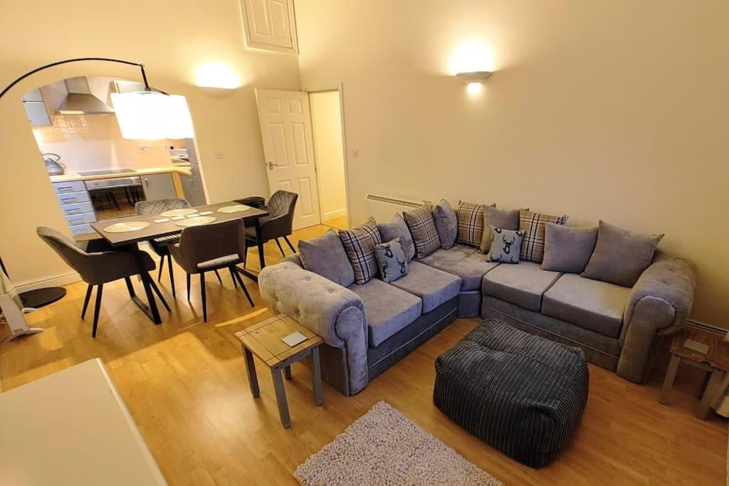 נאנטוויץ' Cosy Central Modern Apartment מראה חיצוני תמונה